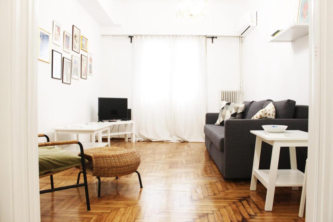 Warm & Cozy Apartment in the Center of Athens (Adults Only)