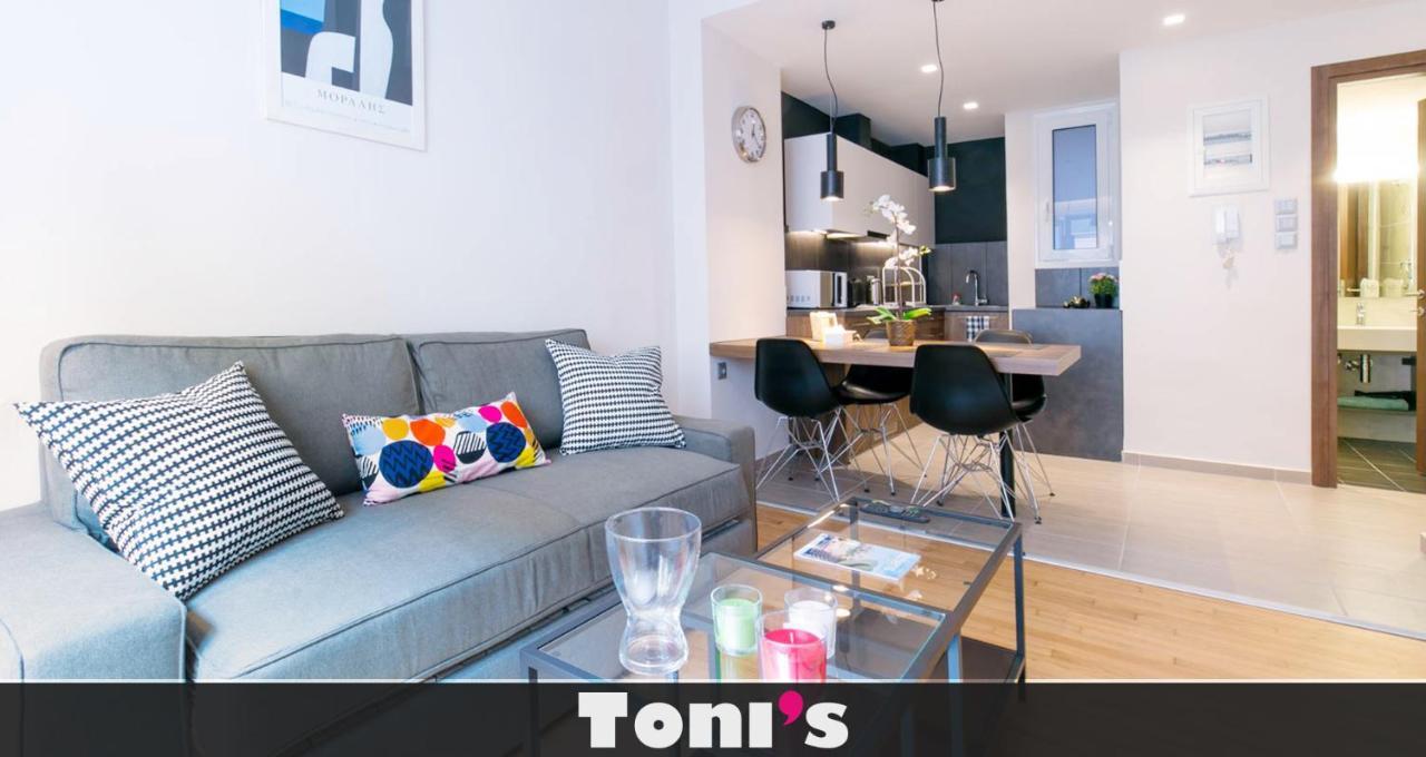 Tonis Le Petit Nicolas 1bd Apartment in Koukaki! (Adults Only)