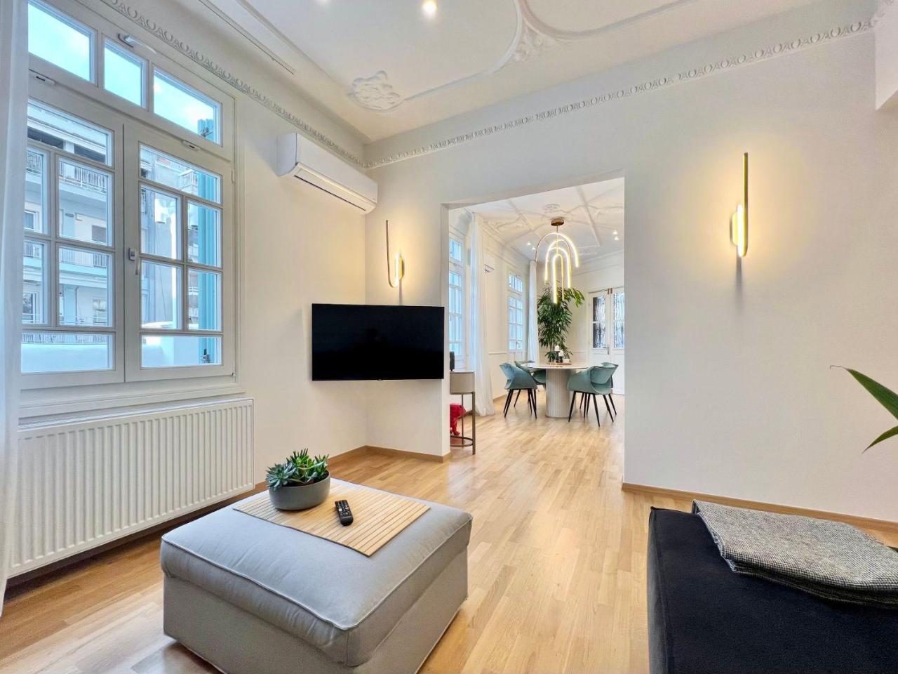 Zoe by Halu! Lovely Penthouse by Halu! Apartments 2