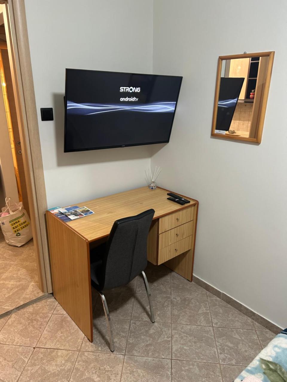 Jordan’S Room 6 2