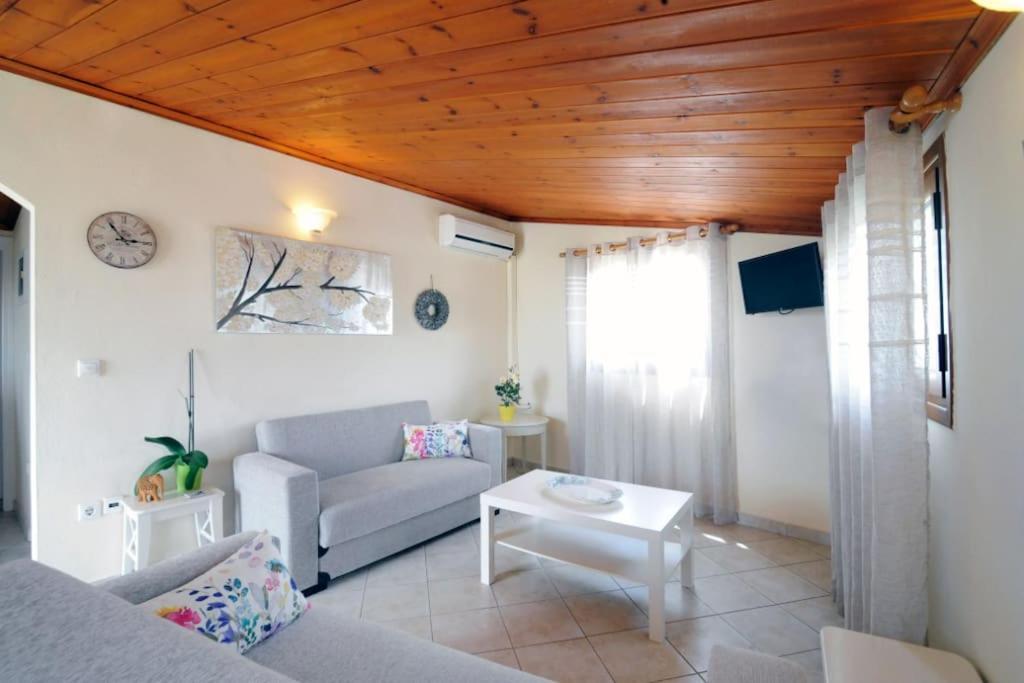 Corfu Cosy Penthouse with a View