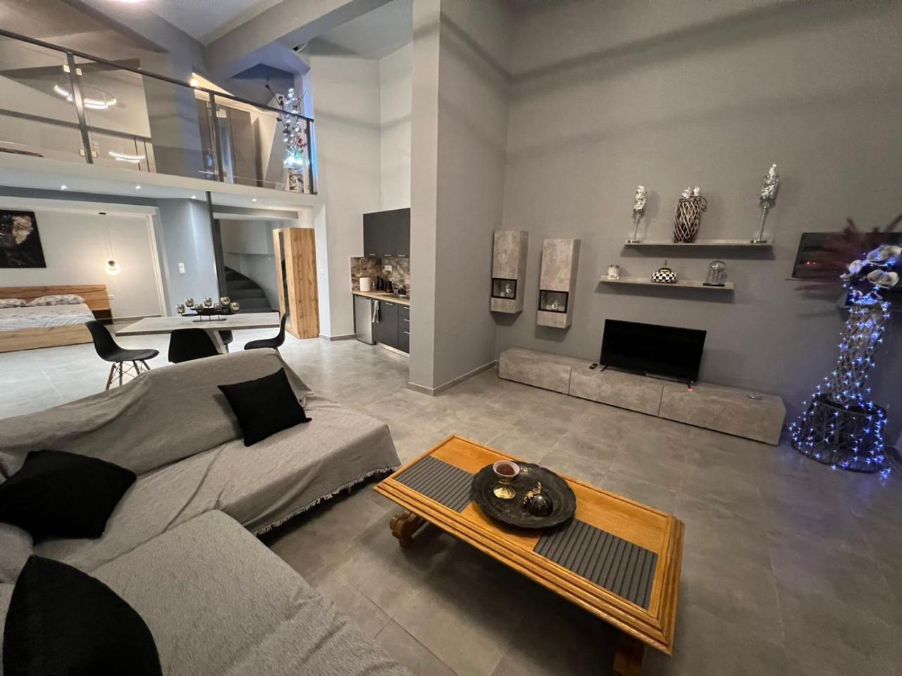 Thisio Luxury Apartment, 10 Mins Walk To Acropolis