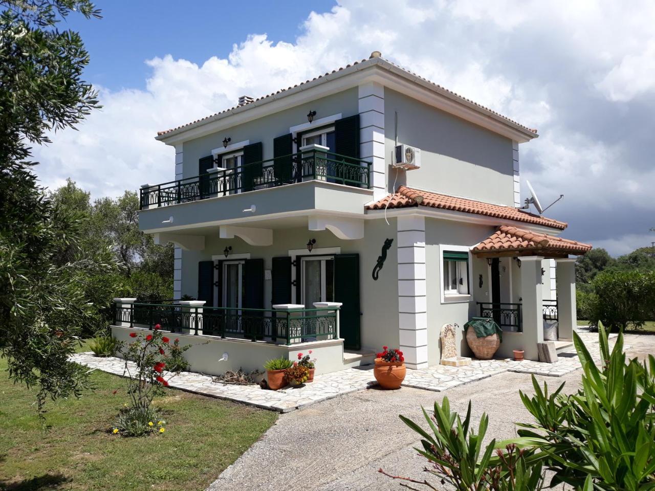Villa Gecko, Arillas