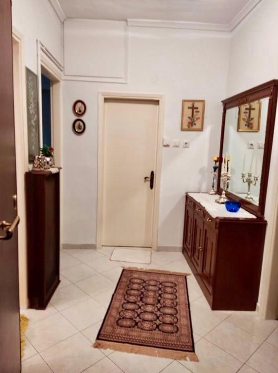Marys House , Lovely 2-Bedroom Apartment 1