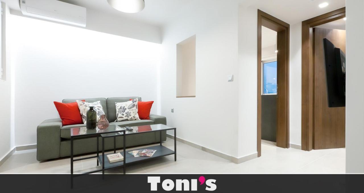 Toni'S 2bd Home for Our Mighty World Travelers! (Adults Only)