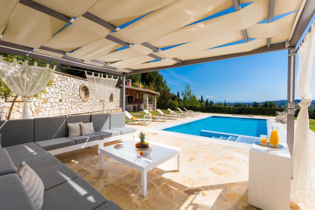 Villa Senses
