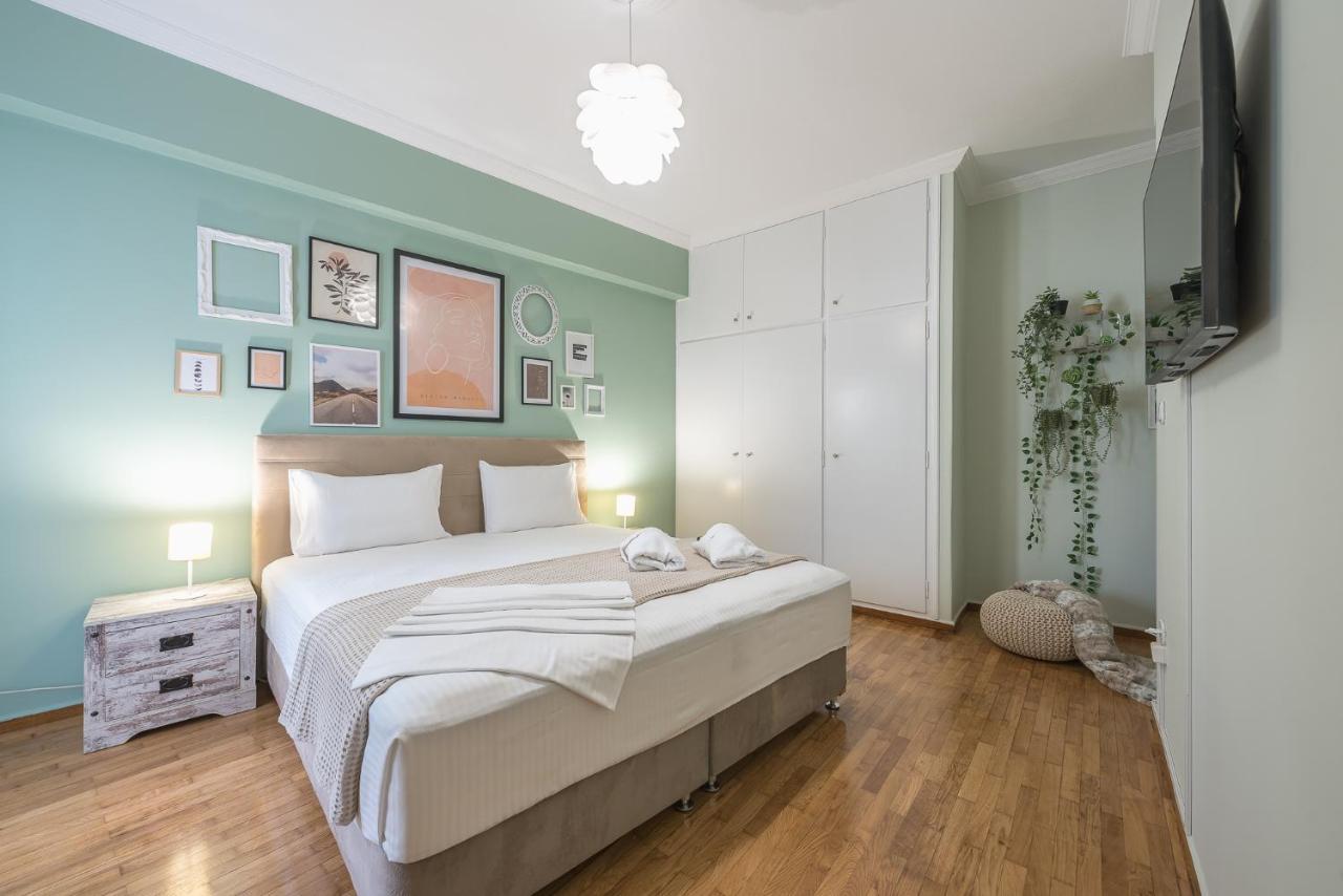 Boutique Acropolis Apartment by Cloudkeys - Just 5 Minutes Walk To Acropolis Museum