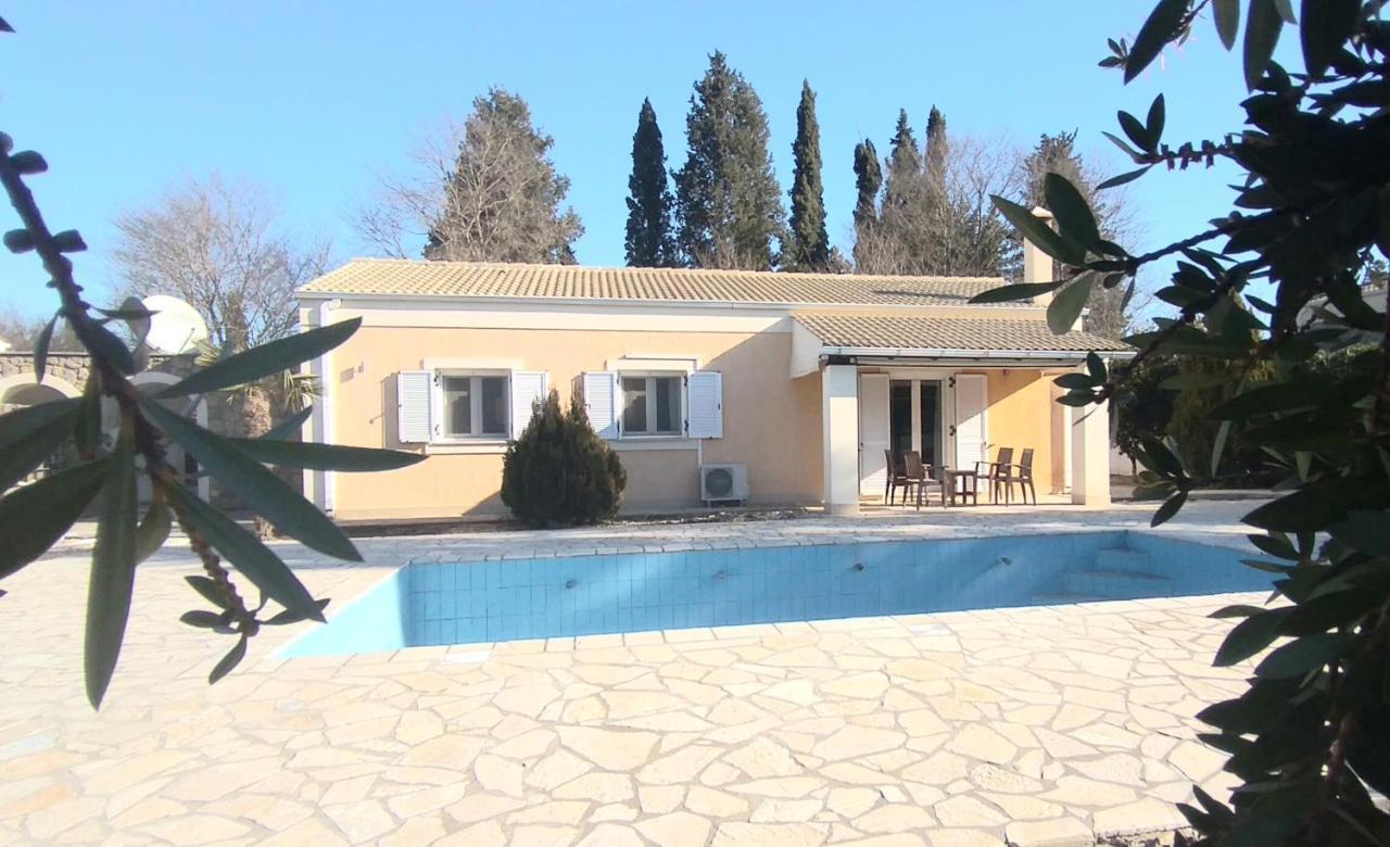 Villa Kalokairi