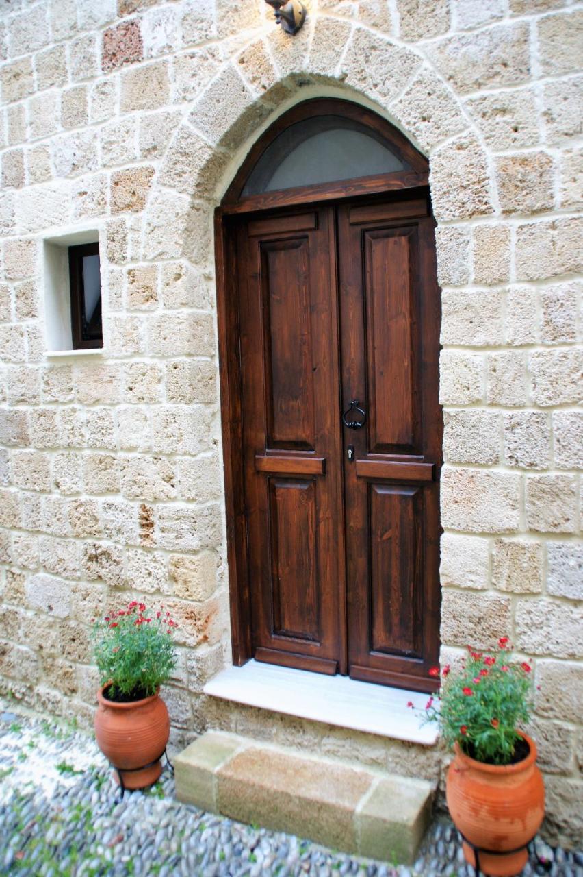 Evangelia's Little House 2