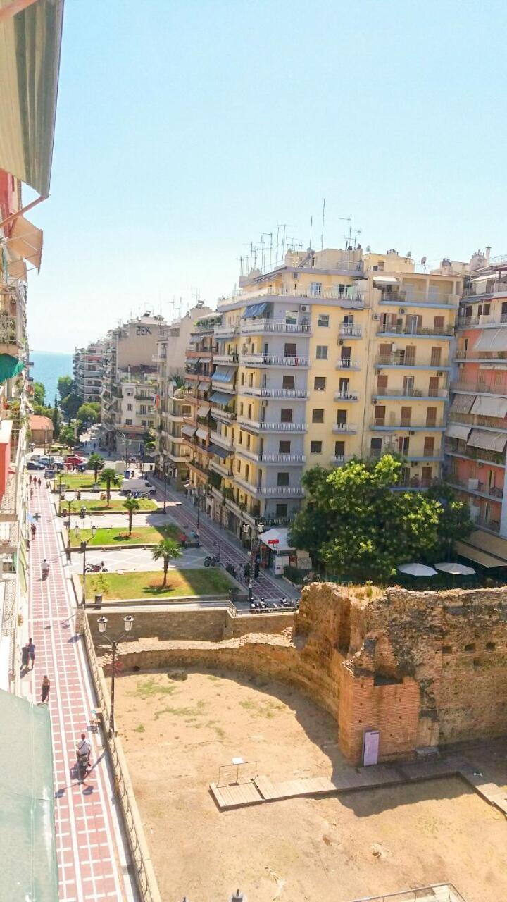 Luxury Apt at Navarino Square 1