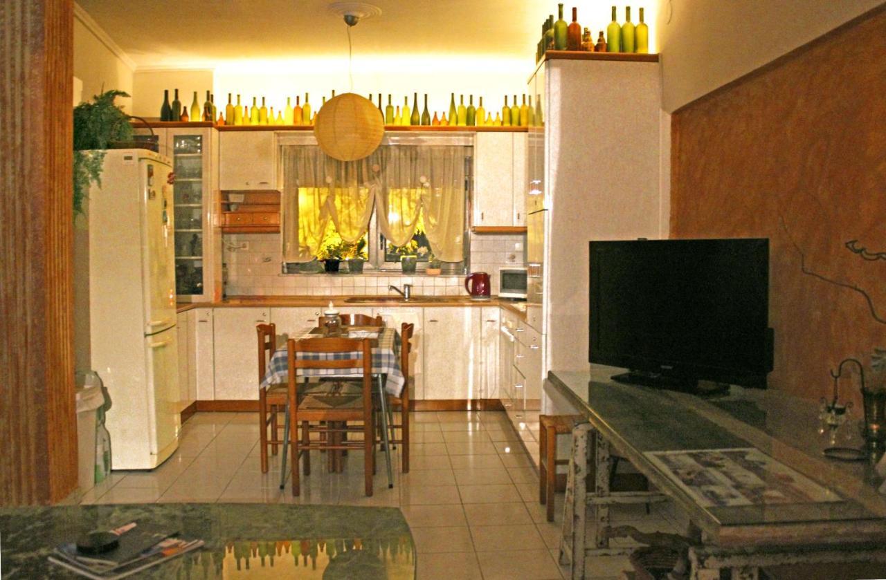 Victoria's Apartment 1