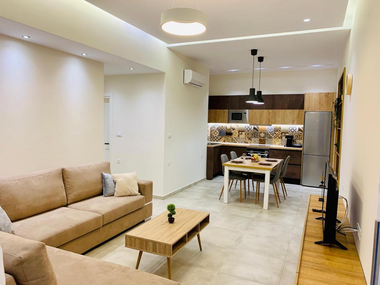 Apartment Marla 1