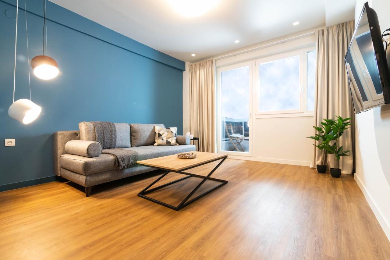 F & B Collection - City Central Suite for 3 1