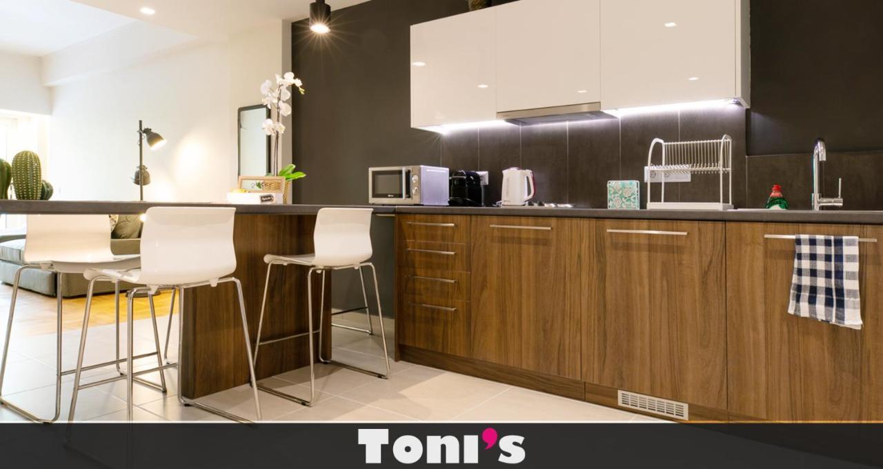 Toni's Ironman's Choice in Athens. Tony Stark (Adults Only)