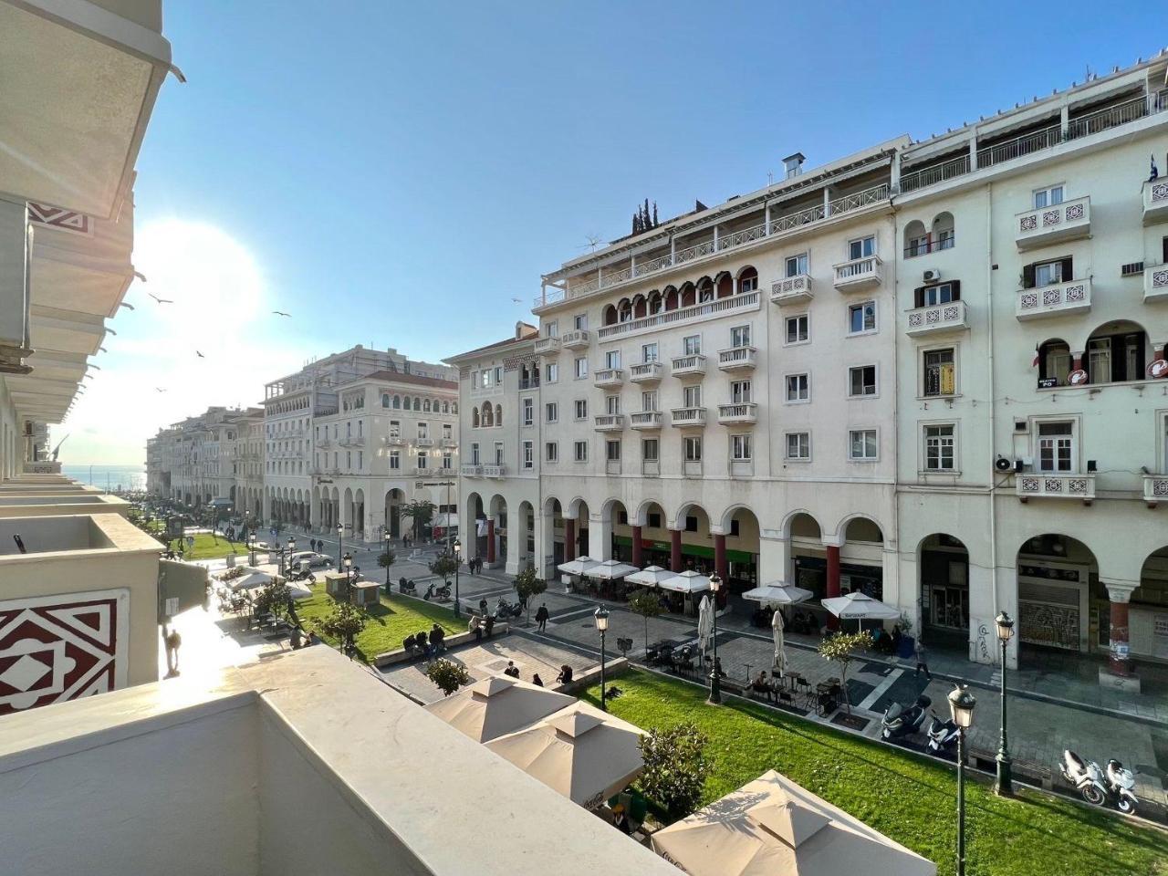 #Olive Tree: Aristotelous Suite by Halu! Apts 2