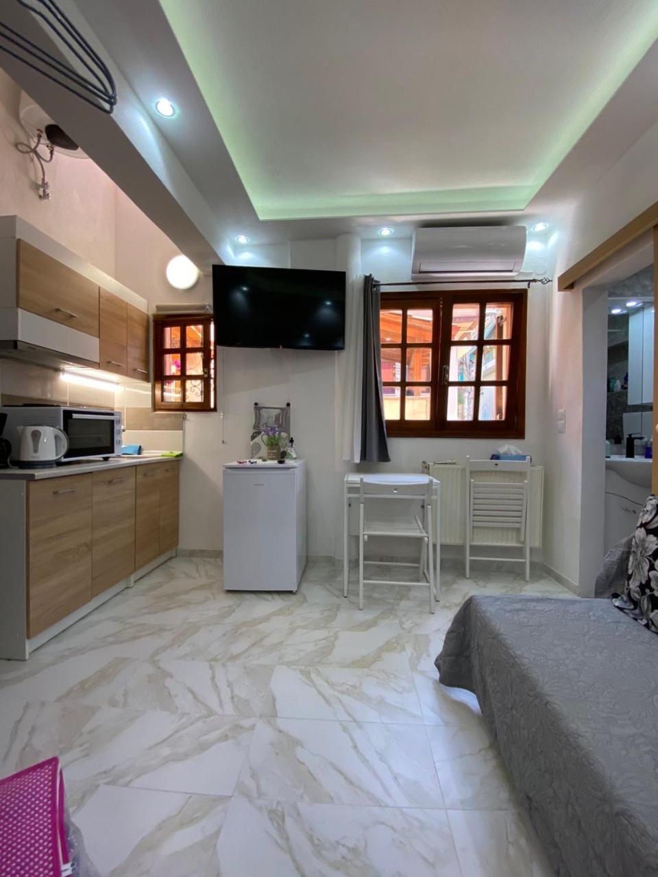 Ano Poli Studios 4