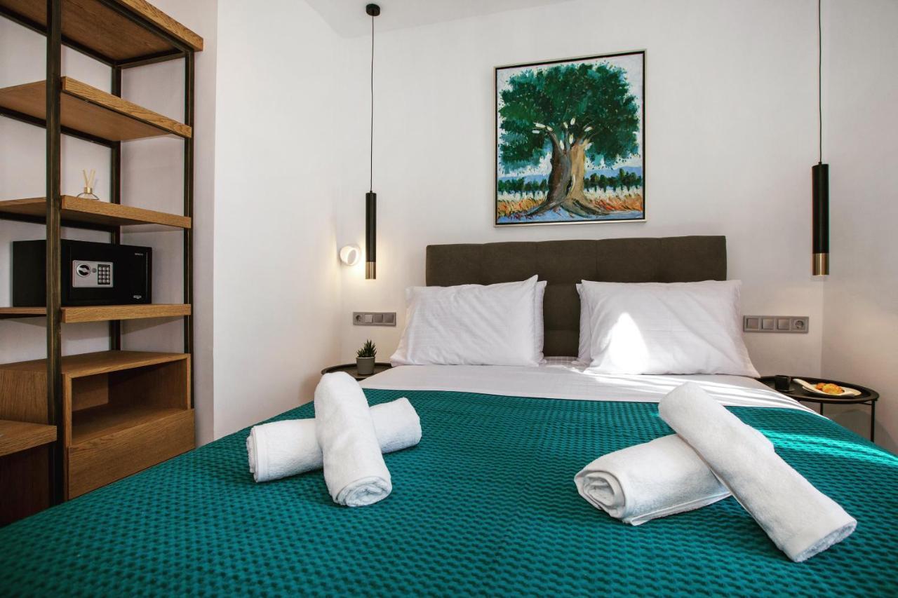 Iconic Athens Suites