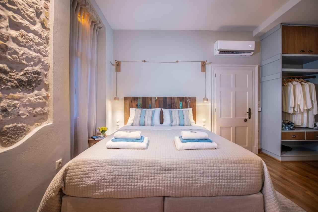 The "Fan" Studio in the Heart of Old Corfu Town (Adults Only)