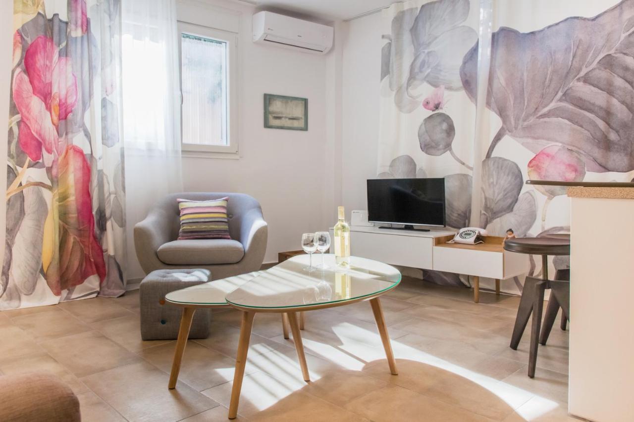 Acropolis Quiet Apartment
