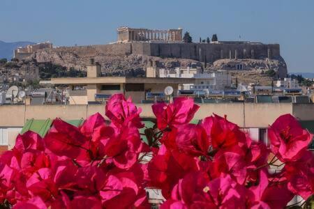 Studio with Private Terrace And View of Acropolis! (Adults Only)
