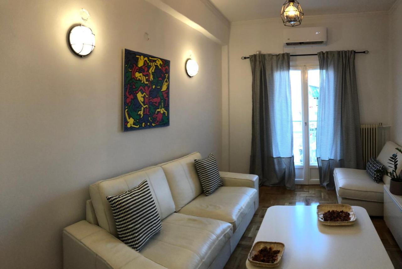 Cosy Apartment in Metaxourgeio