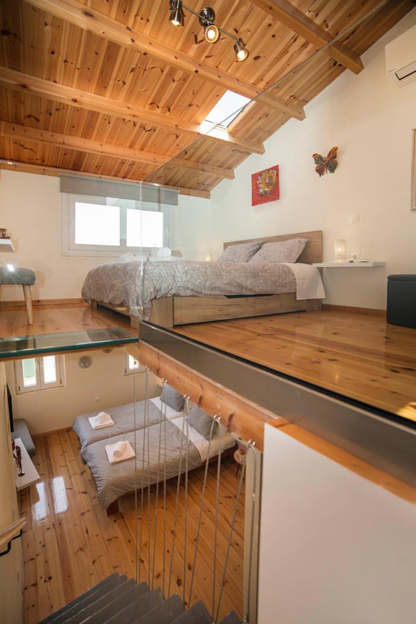 Chrisavgi's Luxury House
