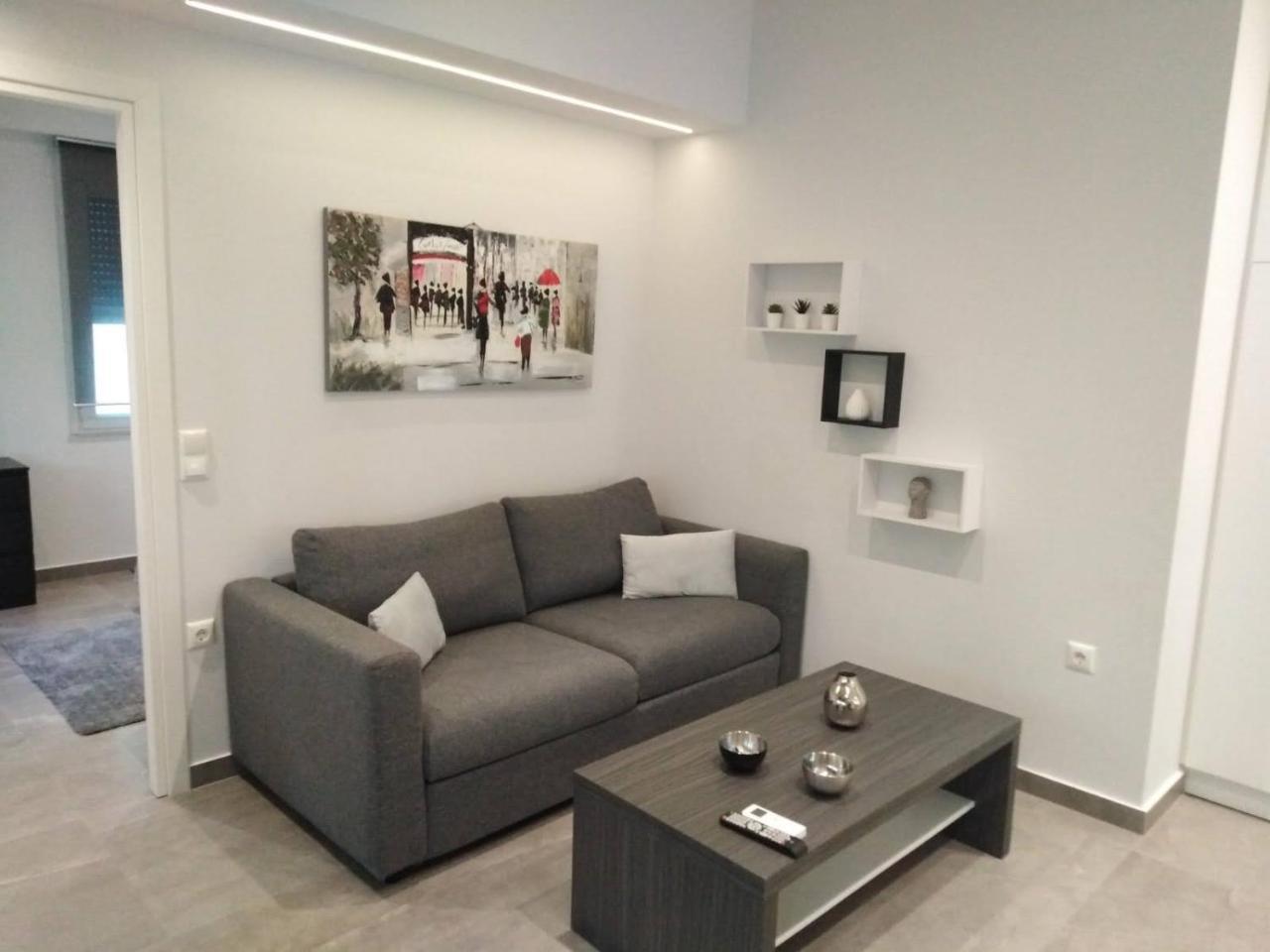 Syntagma Contemporary Apartment