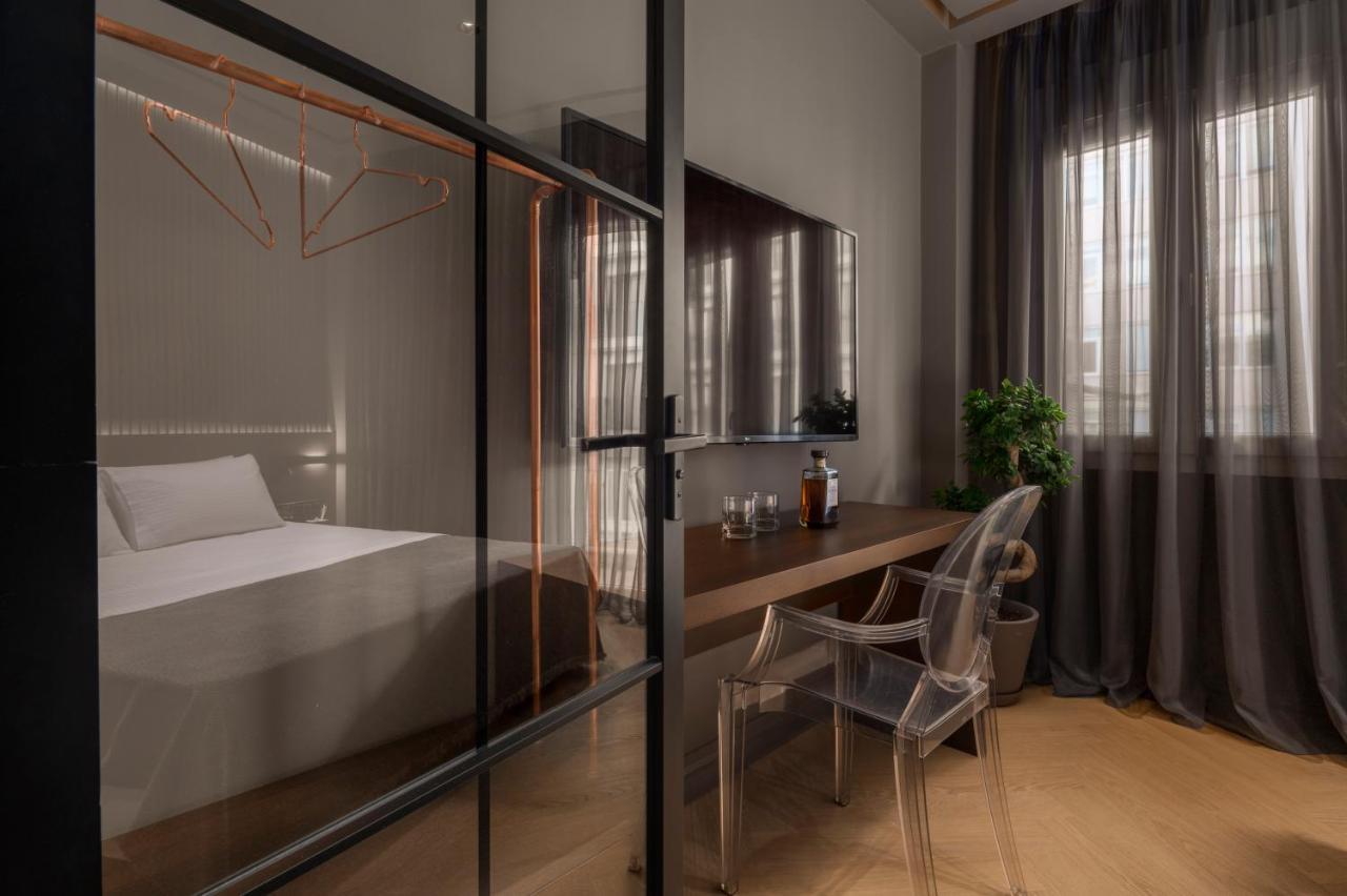 Omega Suite 2