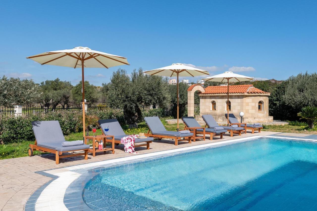 Blue Moon Villa 2