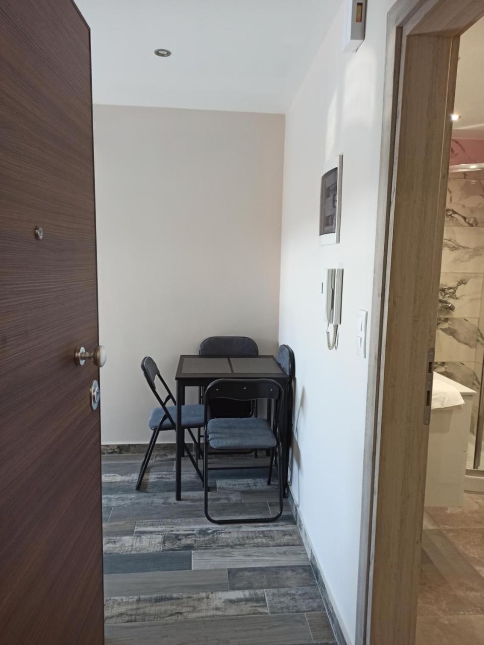 Minimalist Apartments W/ View (By Powerbnb) 2