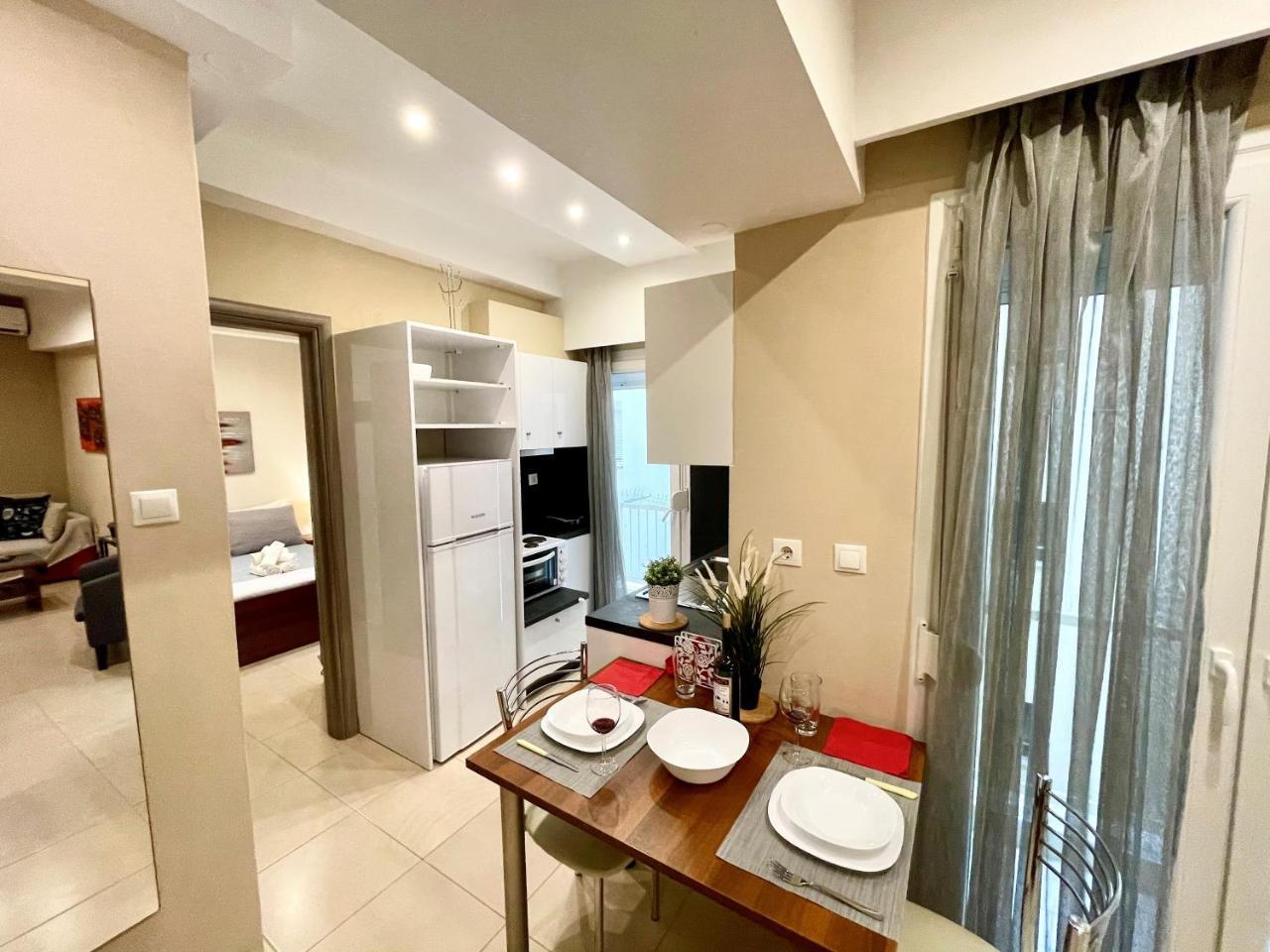 Elegant, Modern & Quiet Flat, Top Central Location 2
