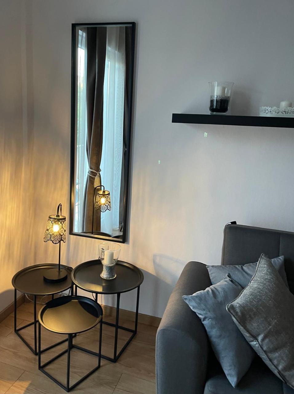 Luxury Furnished Apartment, Near the Center Gallery 55 1