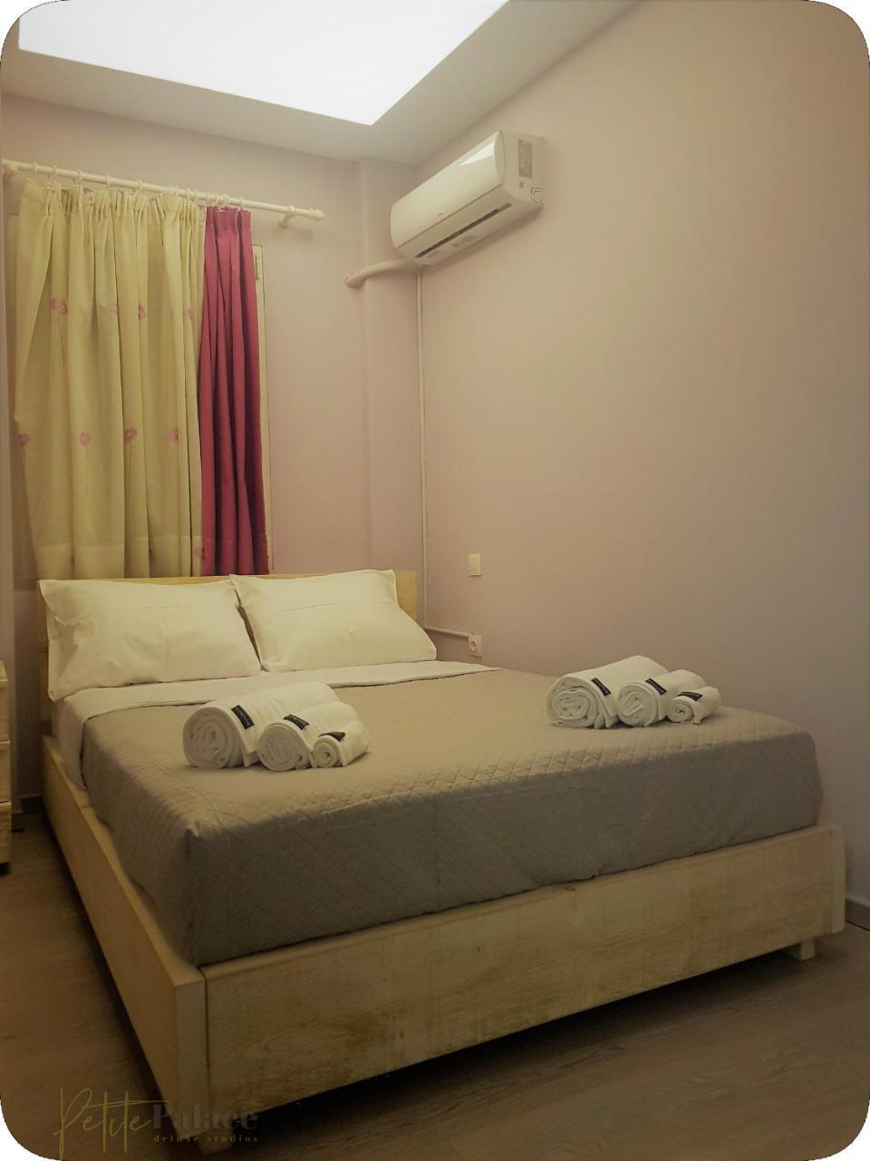 Petite Palace Rotonda 2