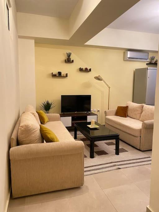 Ds Apartment (Semi-Basement)