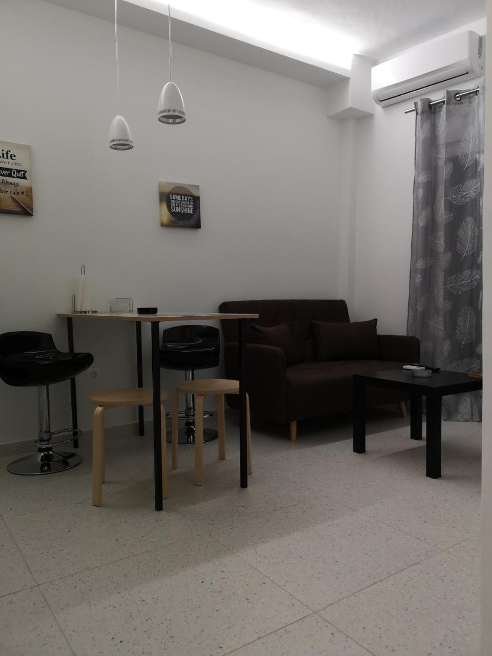 Dimitris House 7