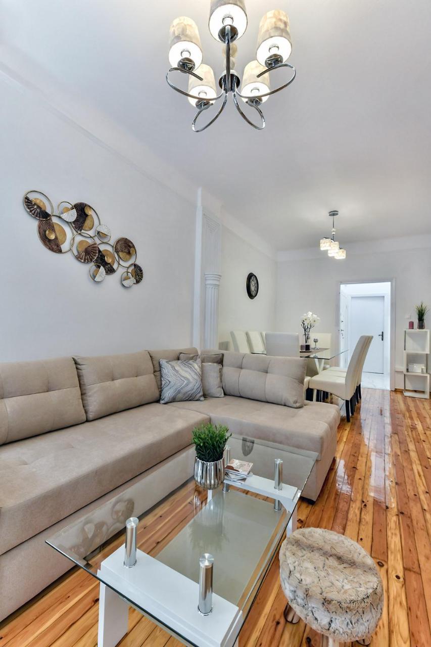 Porto Sea View Apartments - Mitropoleos 127 1
