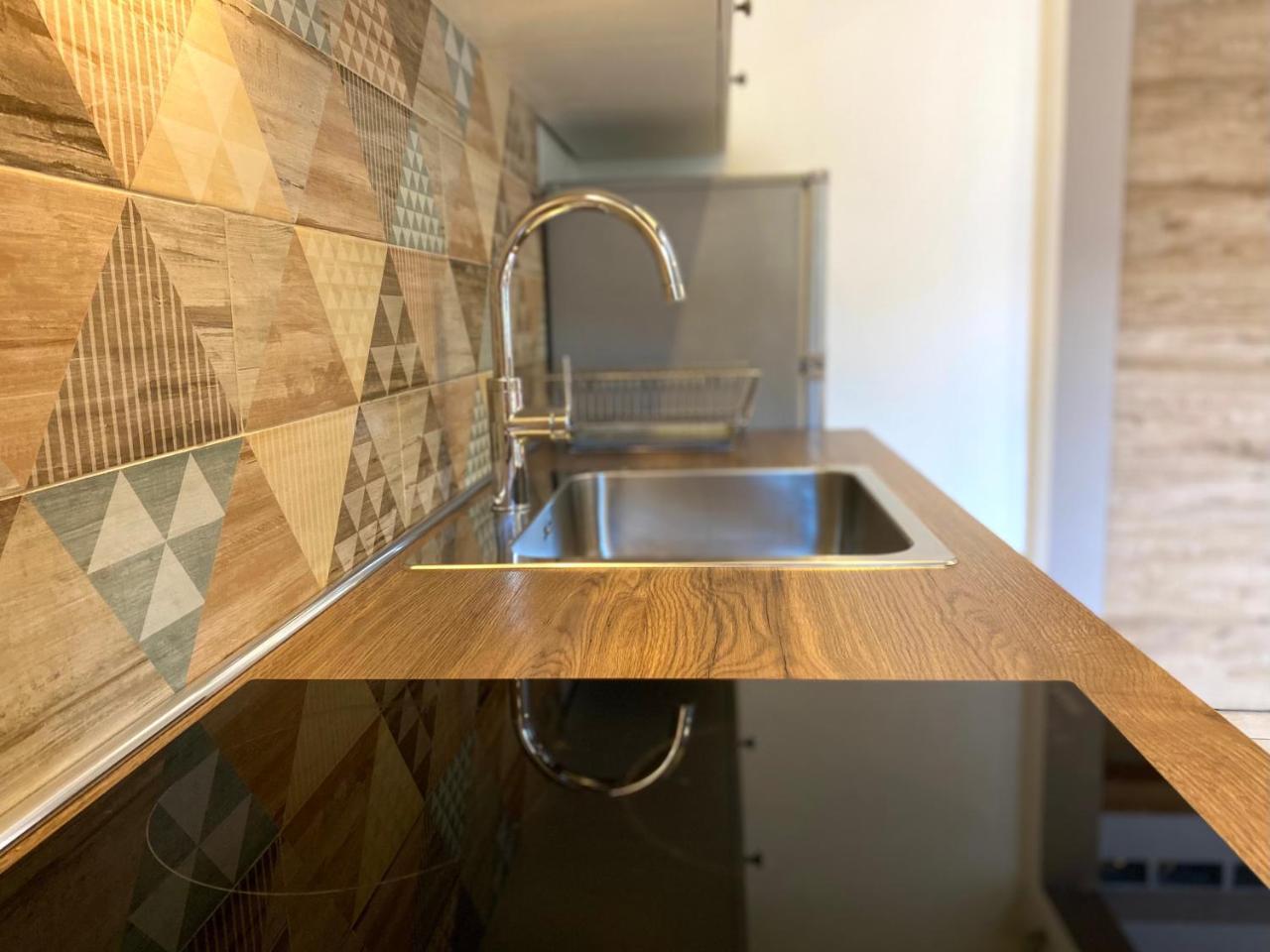 Εmerald Luxury Suite Thessaloniki 1