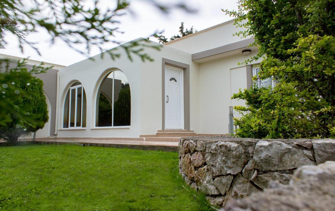 Heliopetra Villa 1