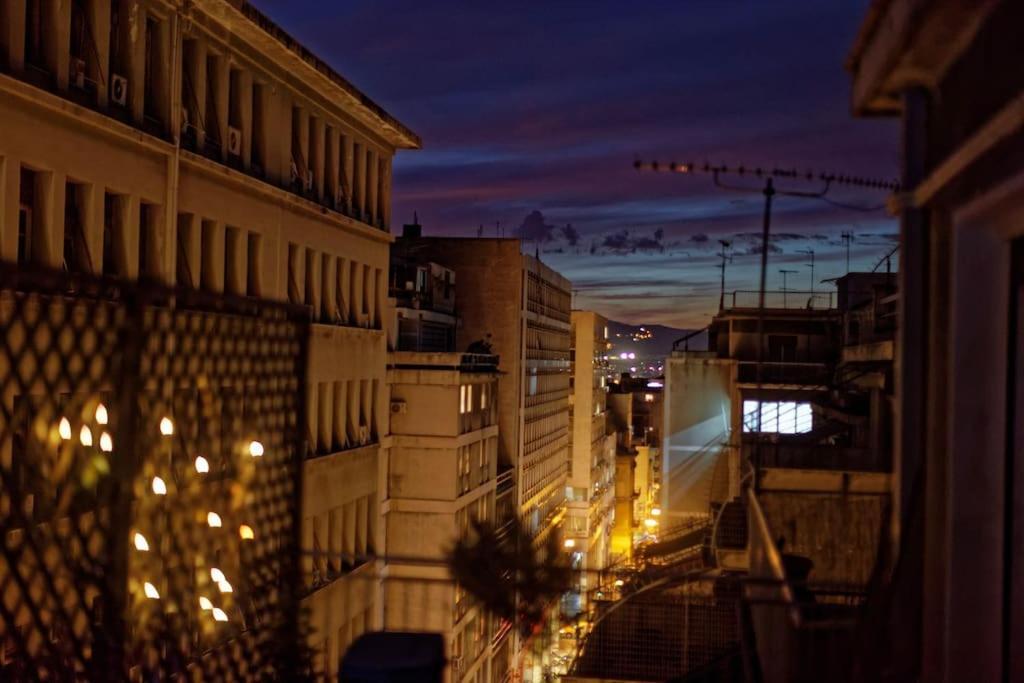 Athens Noir: 1920s Vibe on the East Mediterranean (Adults Only)