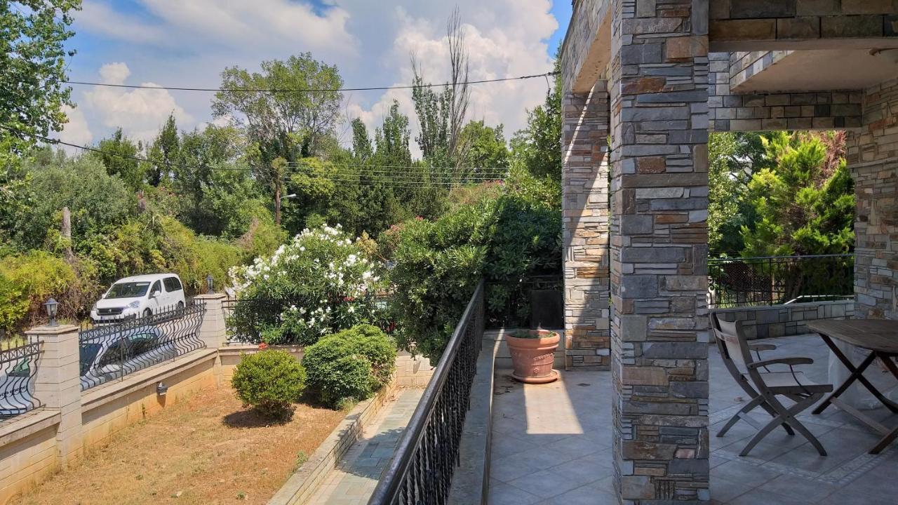 Μονοκατοικια Αγια Τριαδα