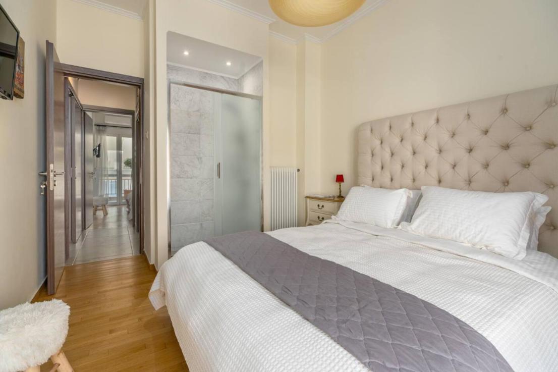 Athenian Elegant Apt Near Acropolis