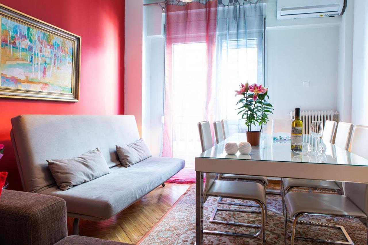 Aristotelous Boarding House 2