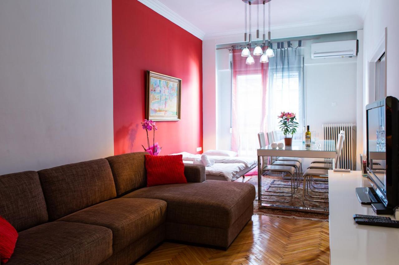 Aristotelous Boarding House 1