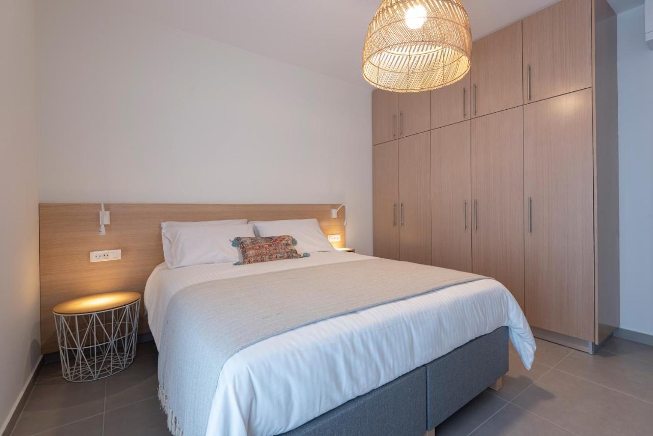 Sea And City Luxurious Apartment