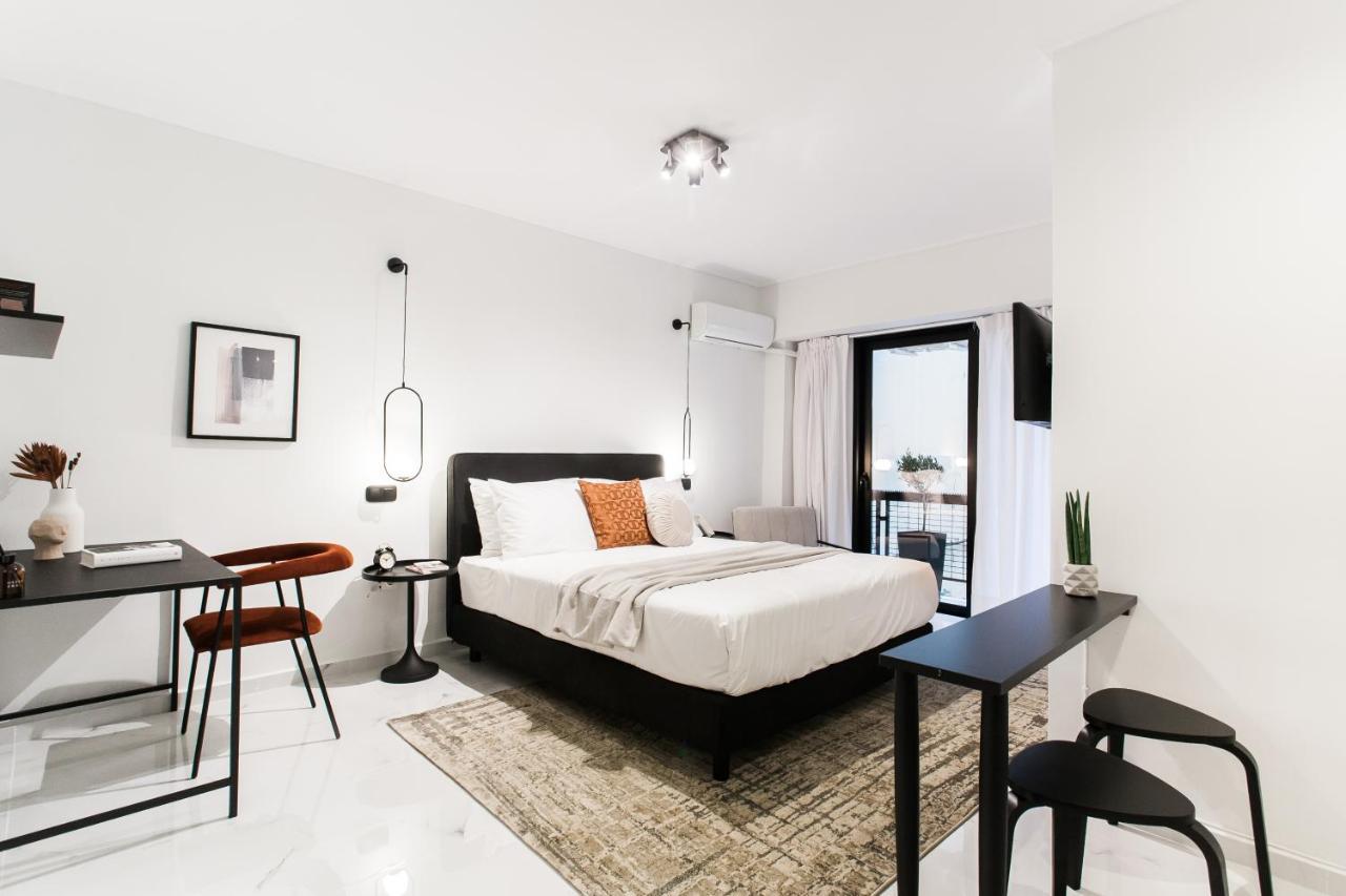 Black & White Studio Close To Lycabettus Hill by Upstreet