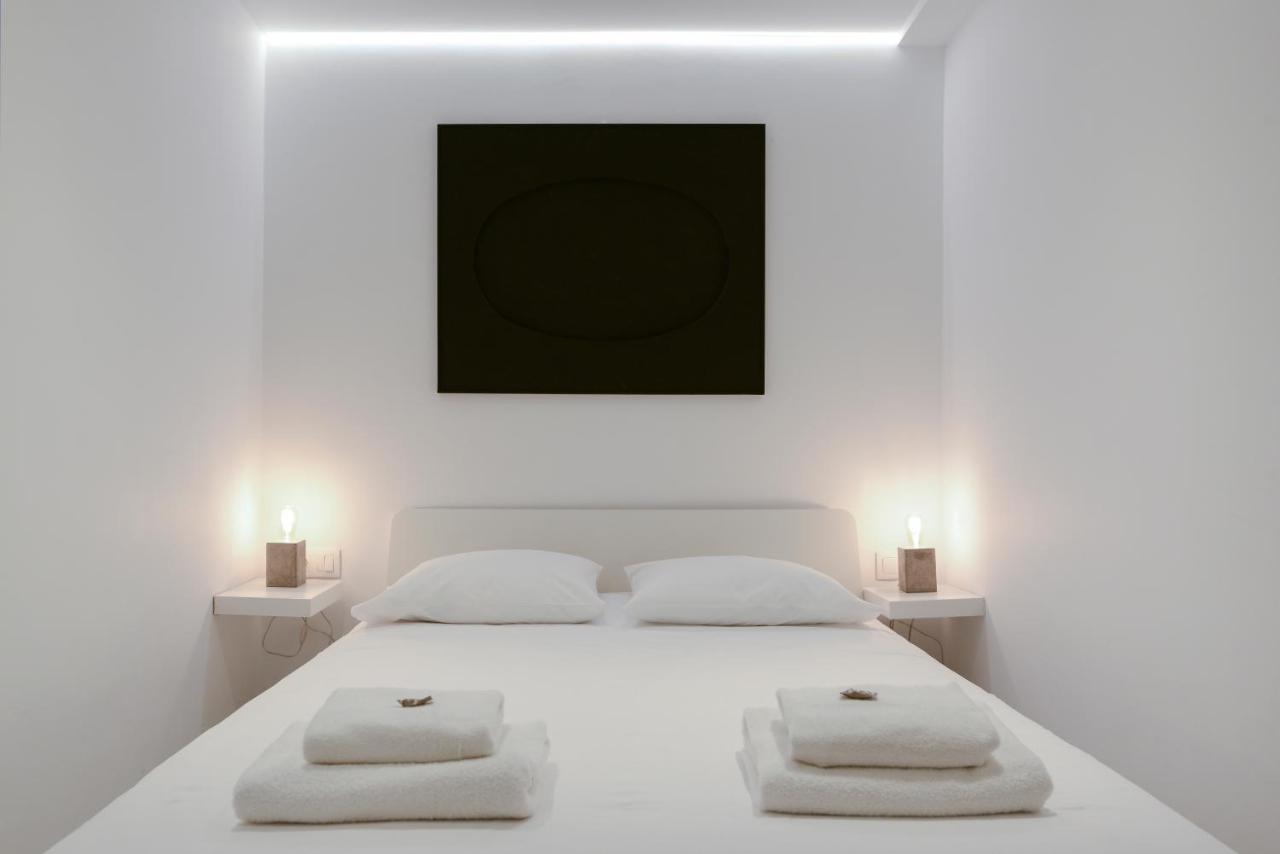 Athens One Apartment by Olala Homes