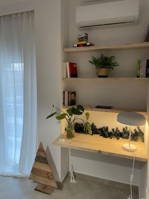 Anastasios' Artwork Apartment