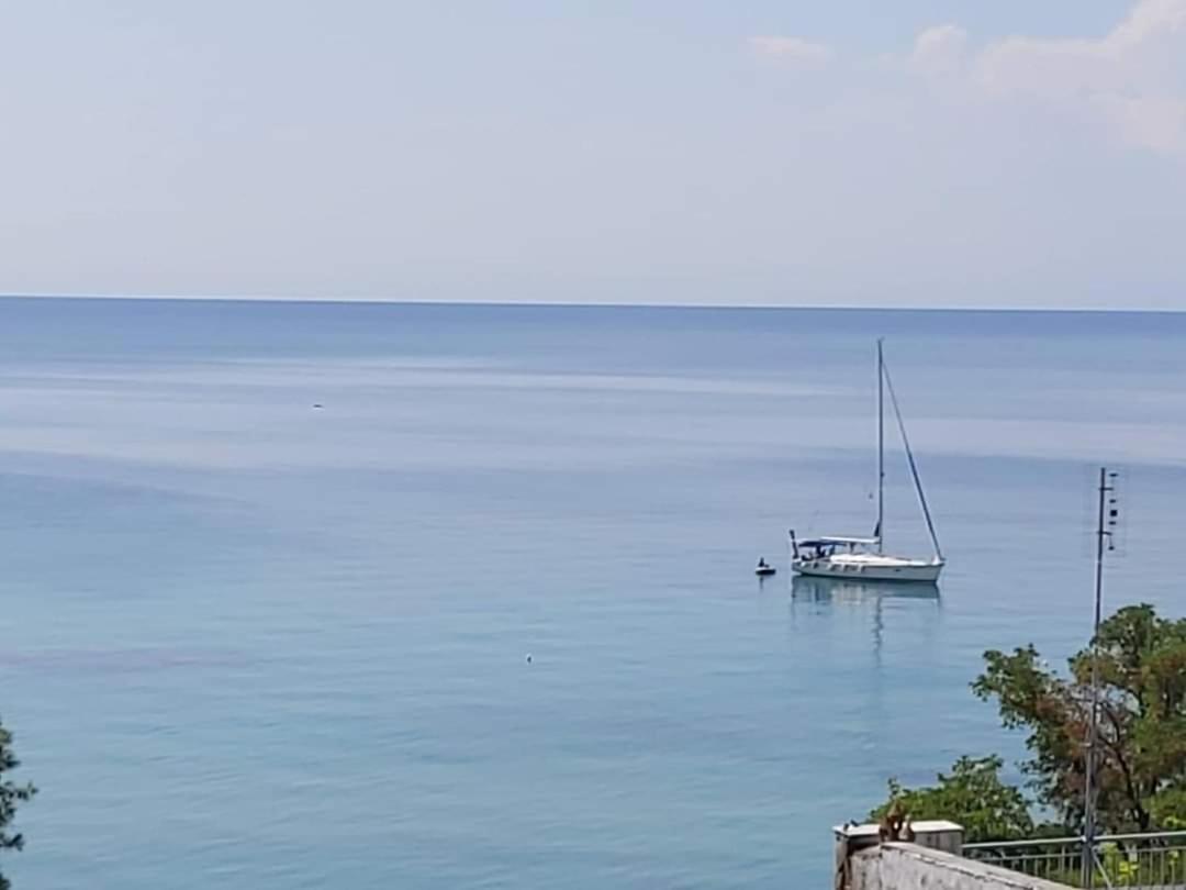 Perla Sea View Apartments