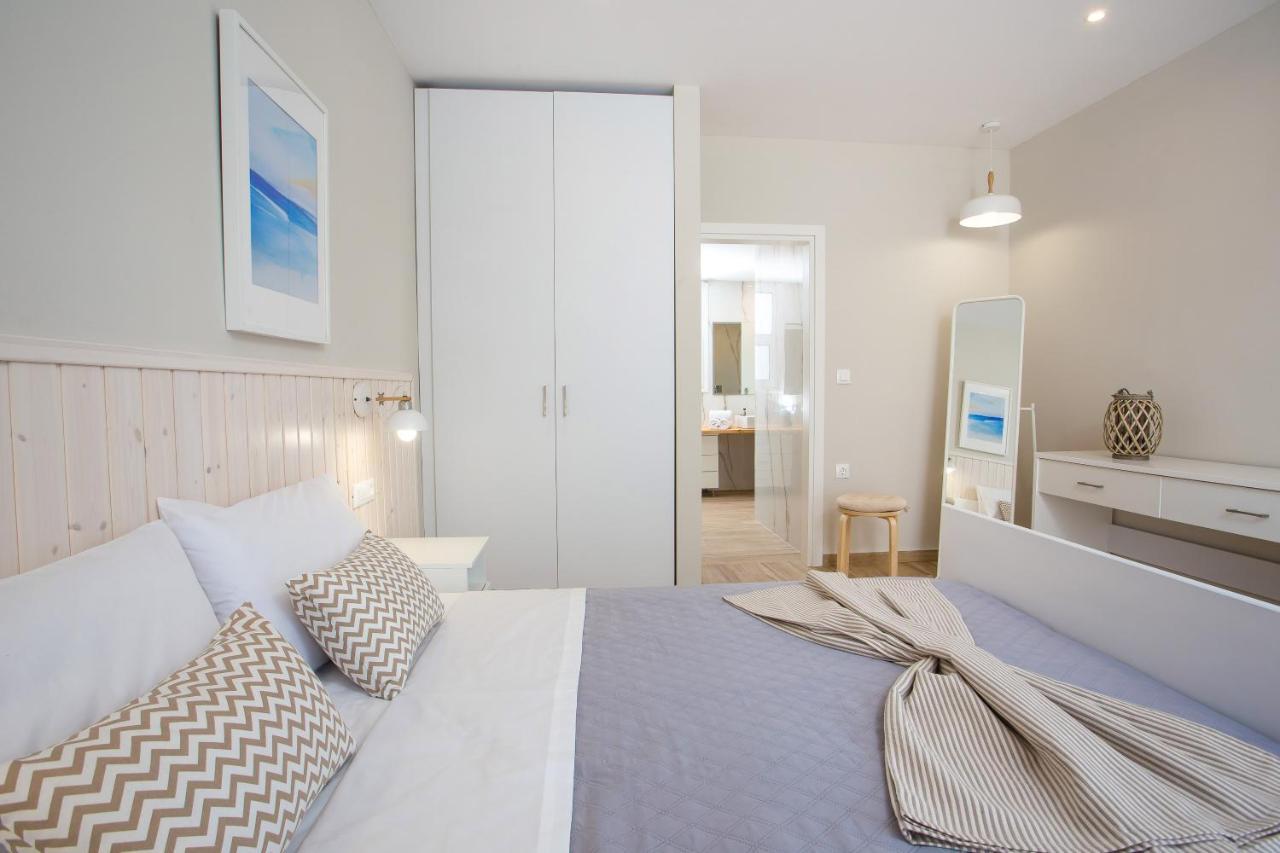 Avi Suites 2 1