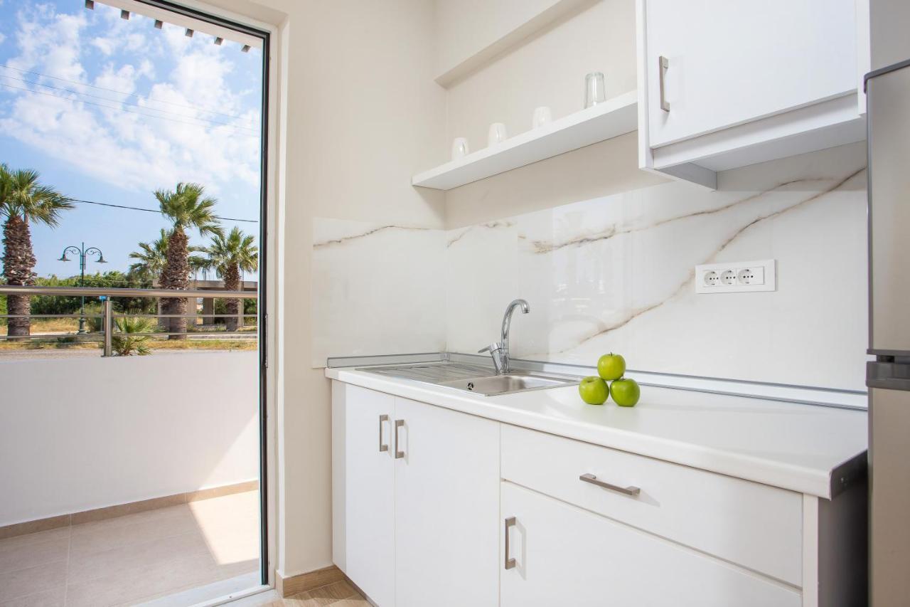 Avi Suites 2 2